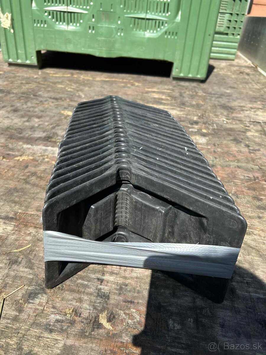 Plastové rohovníky na popruhy – ochrana nákladu, výhodne