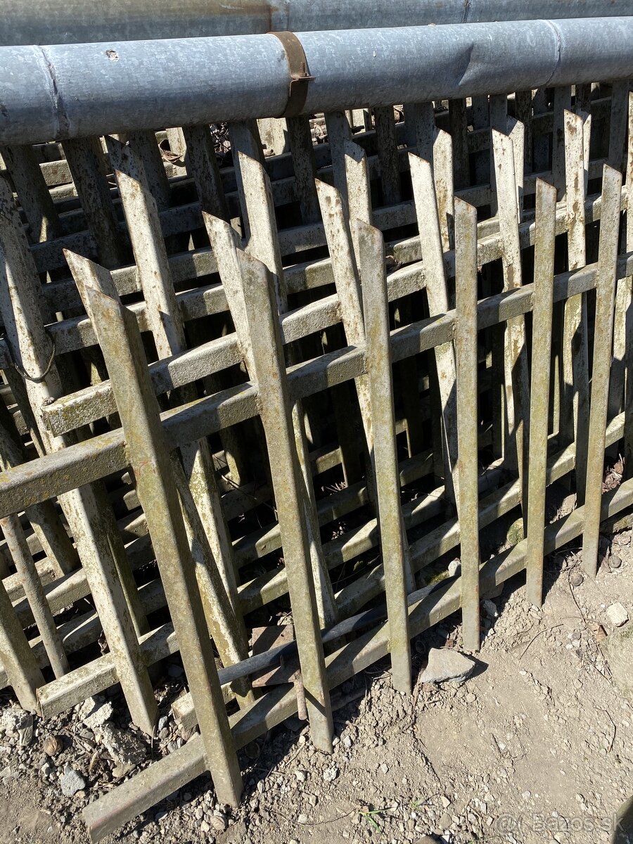 Plotove pole 2m x 1m