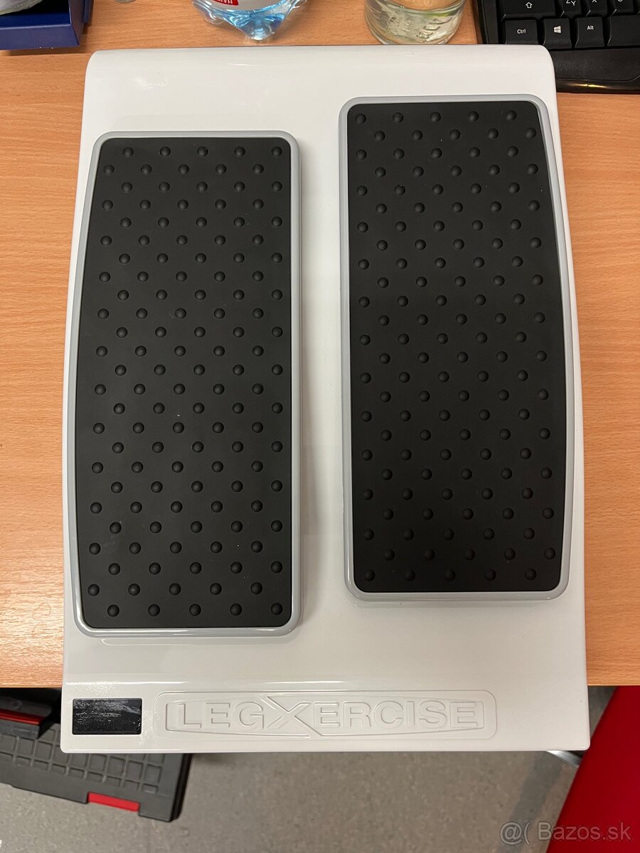 Legxercise Pro elektrický trenažér na nohy