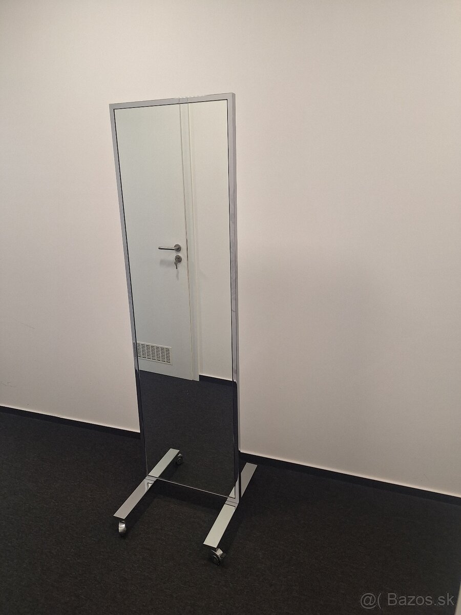 Obojstranné zrkadlo (výška 180 cm) na kolieskach – položka 2