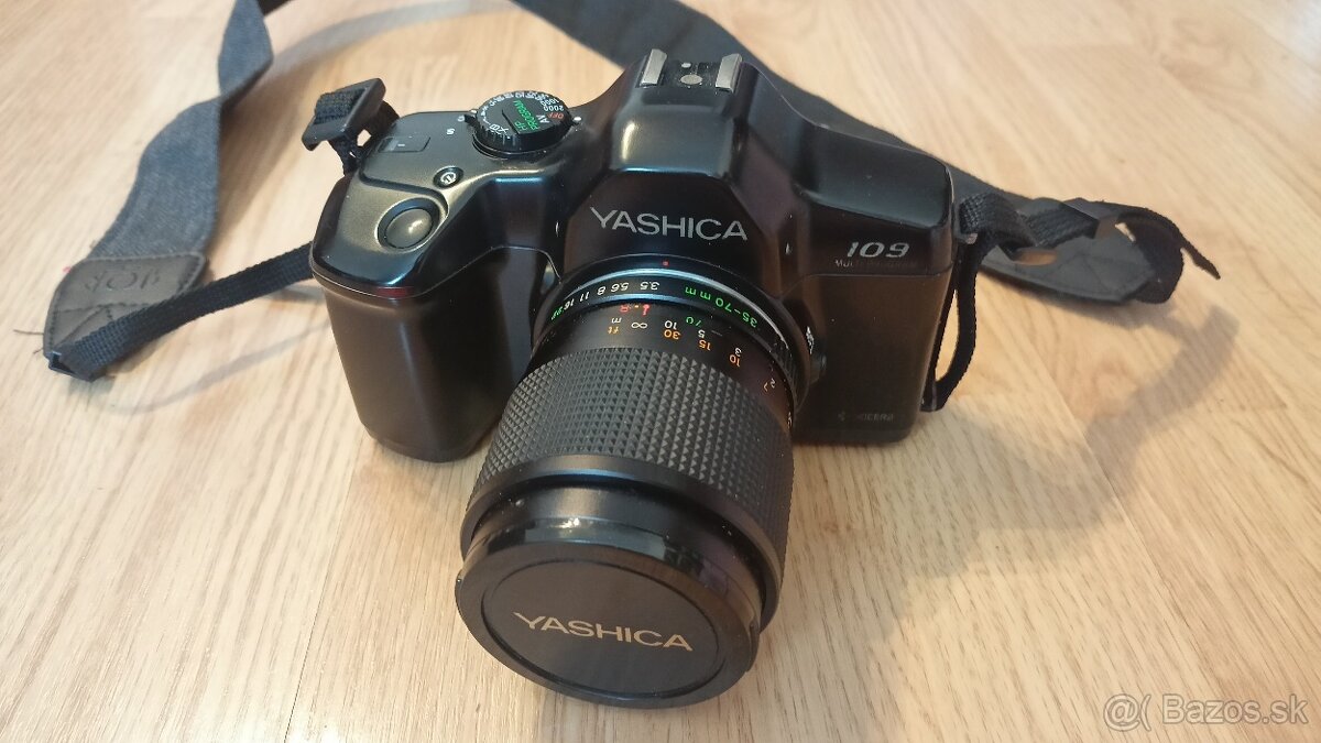Yashica 109
