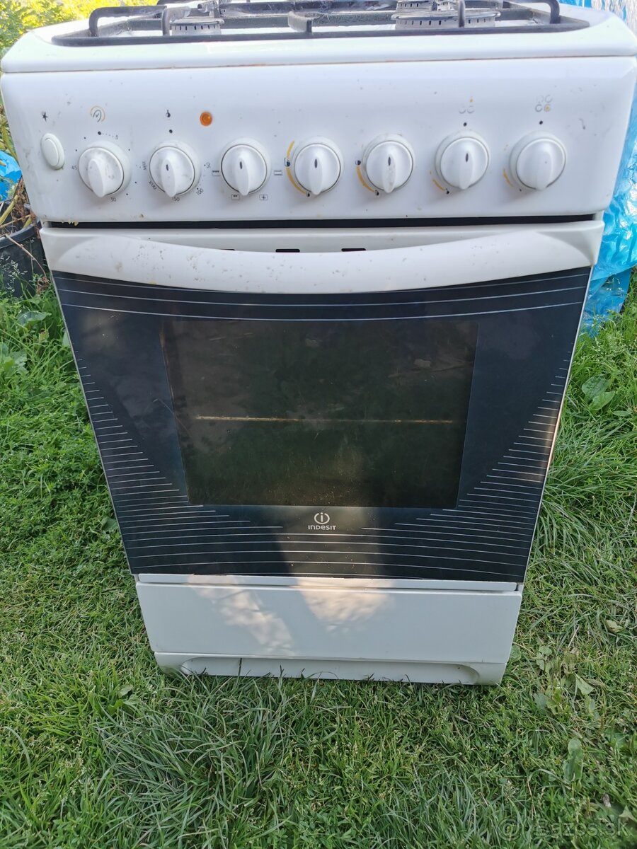 Kombinovaný sporák