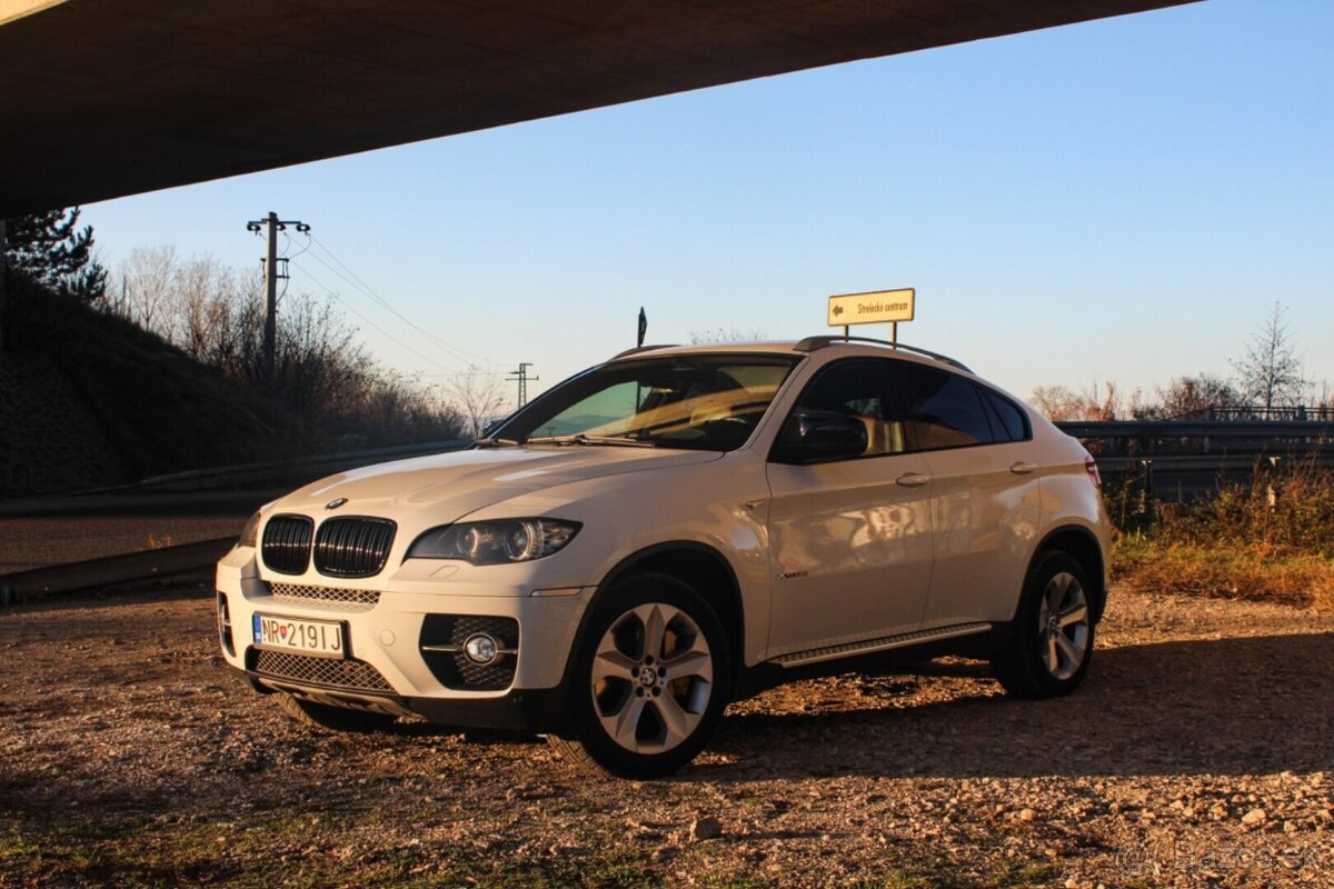 BMW X6 xDrive 50i
