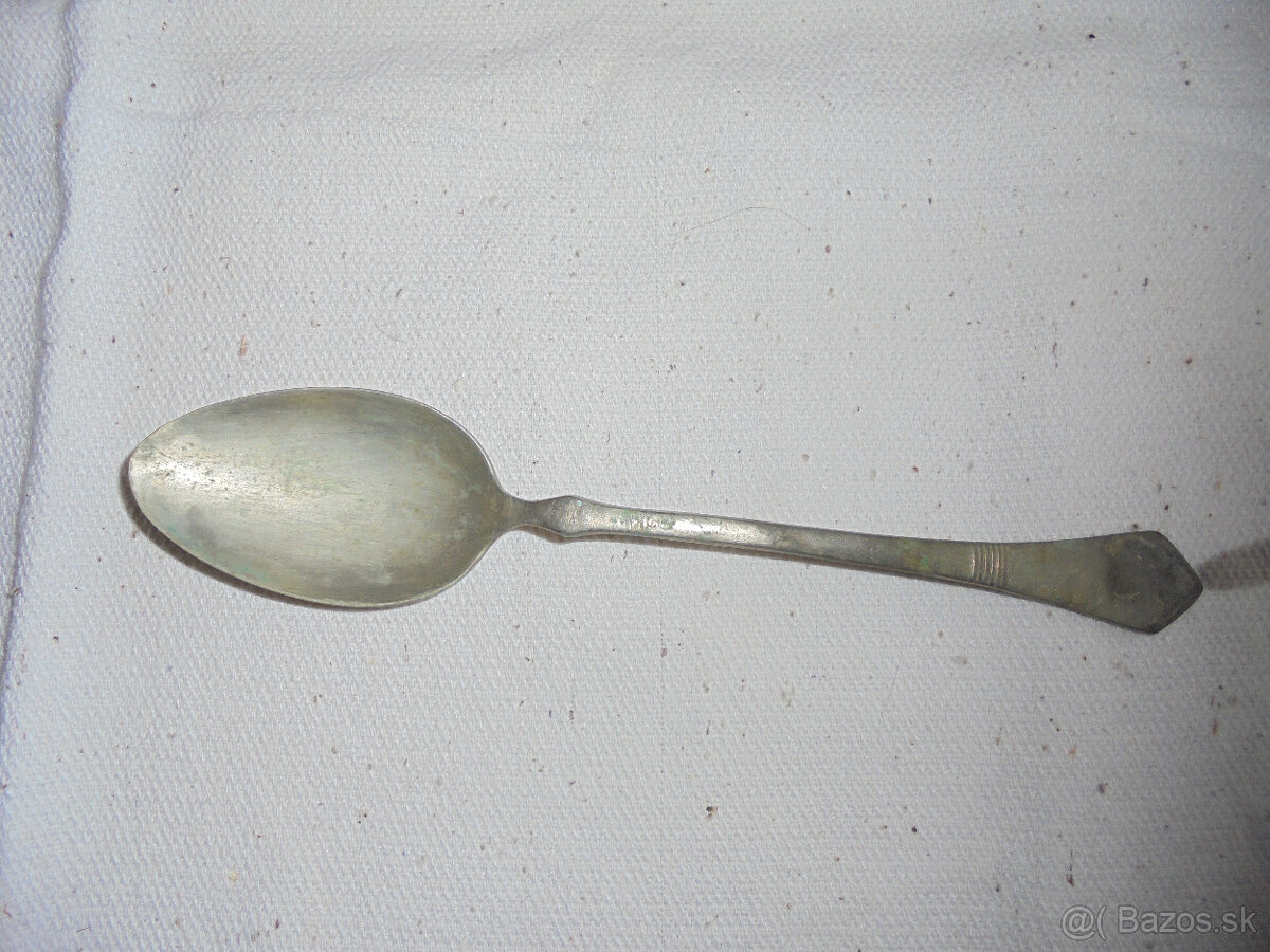 Predám starožitný príbor