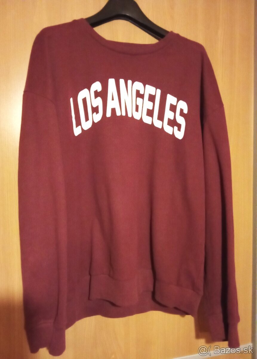 Predam lacno minimalne nosene mikiny