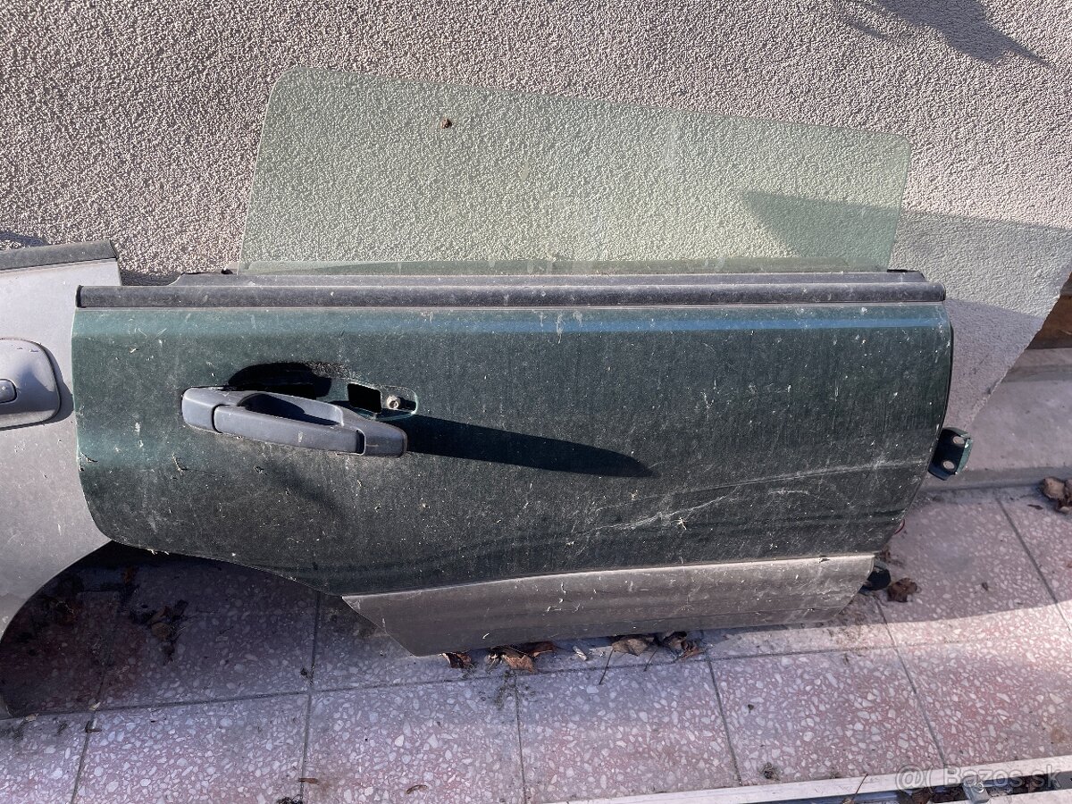 Dvere na Subaru Forester
