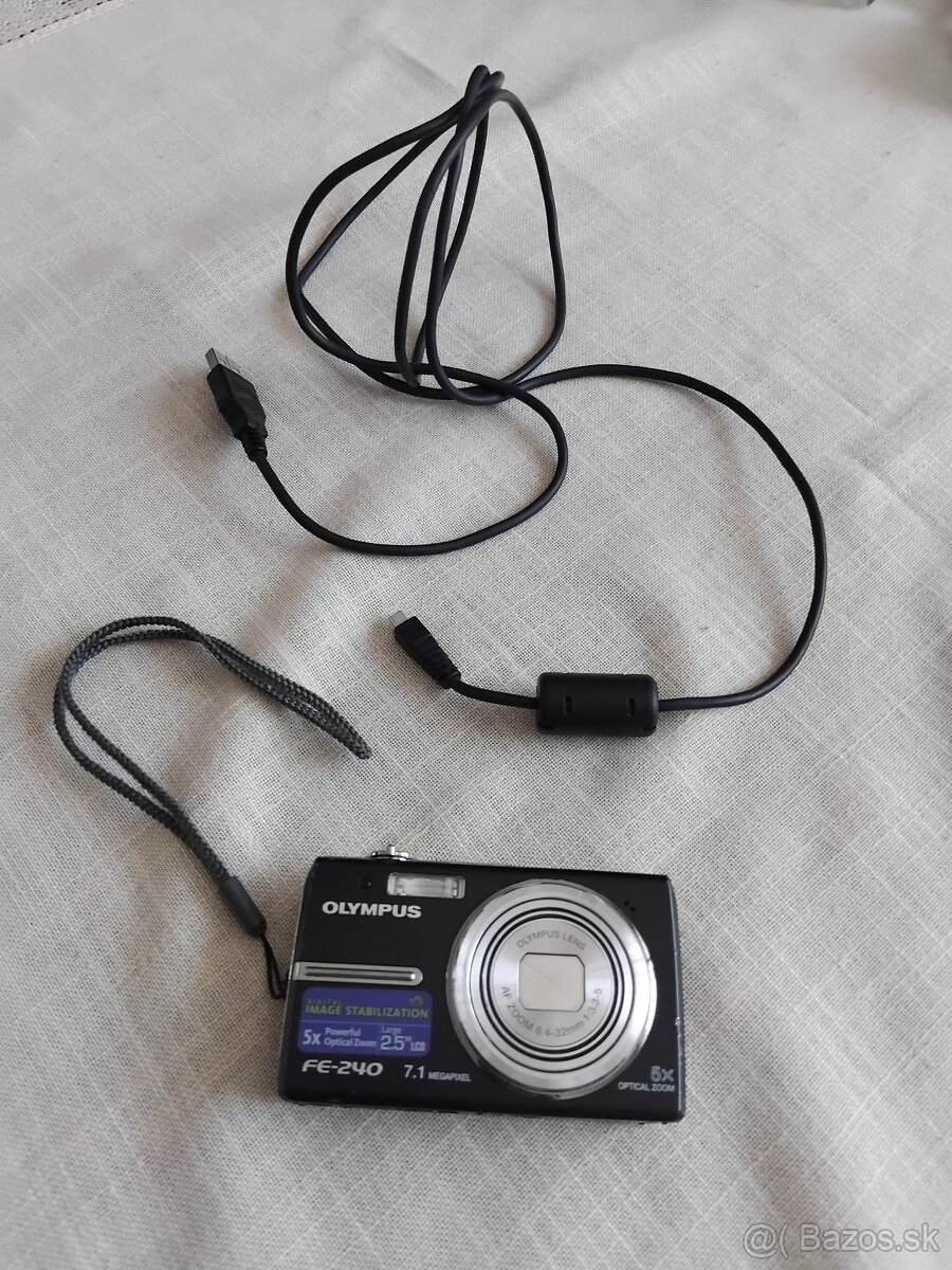 OLYMPUS FE 240
