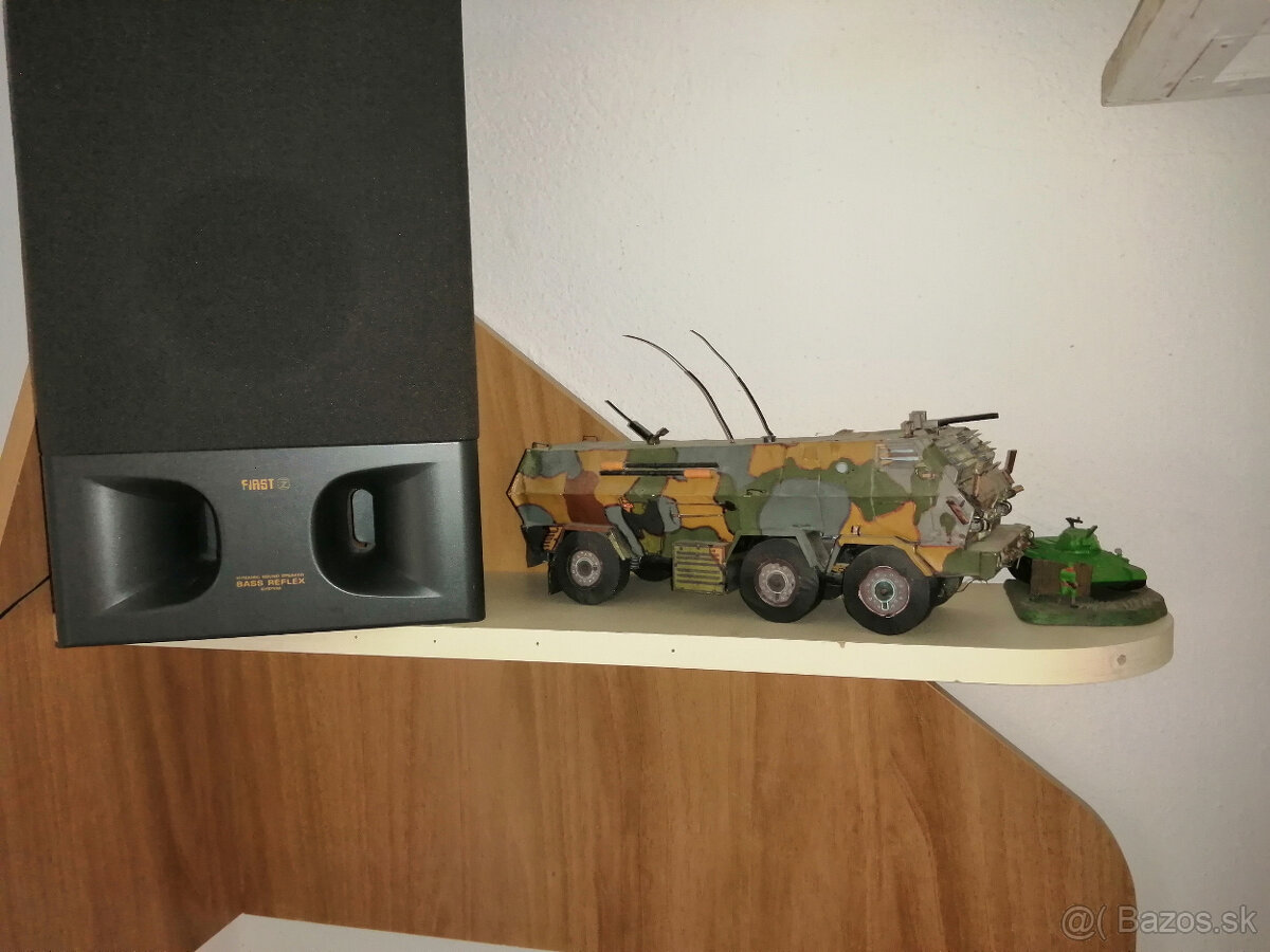Kúpim ,,NEPOSKLADANÉ,, plastikové modely 1/35