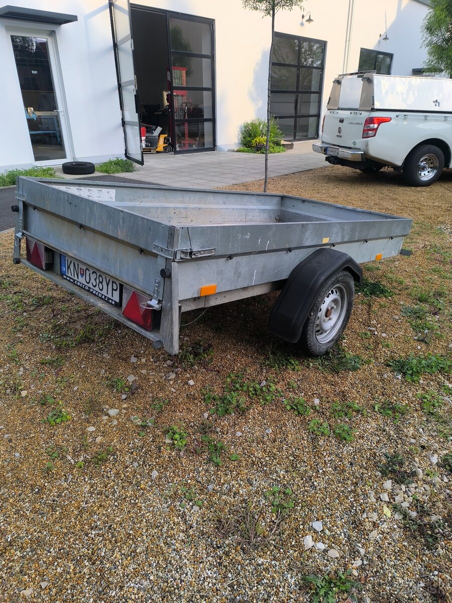 Prívesný vozík 750kg
