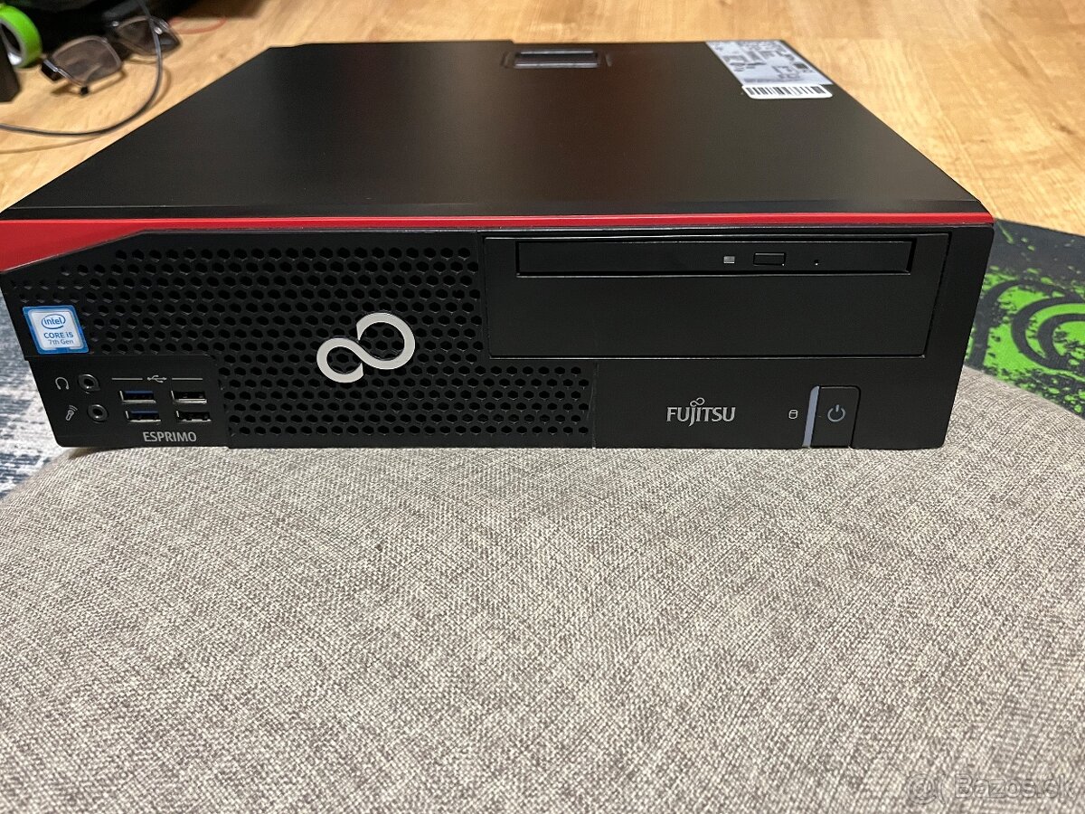 Fujitsu I5 7generacia