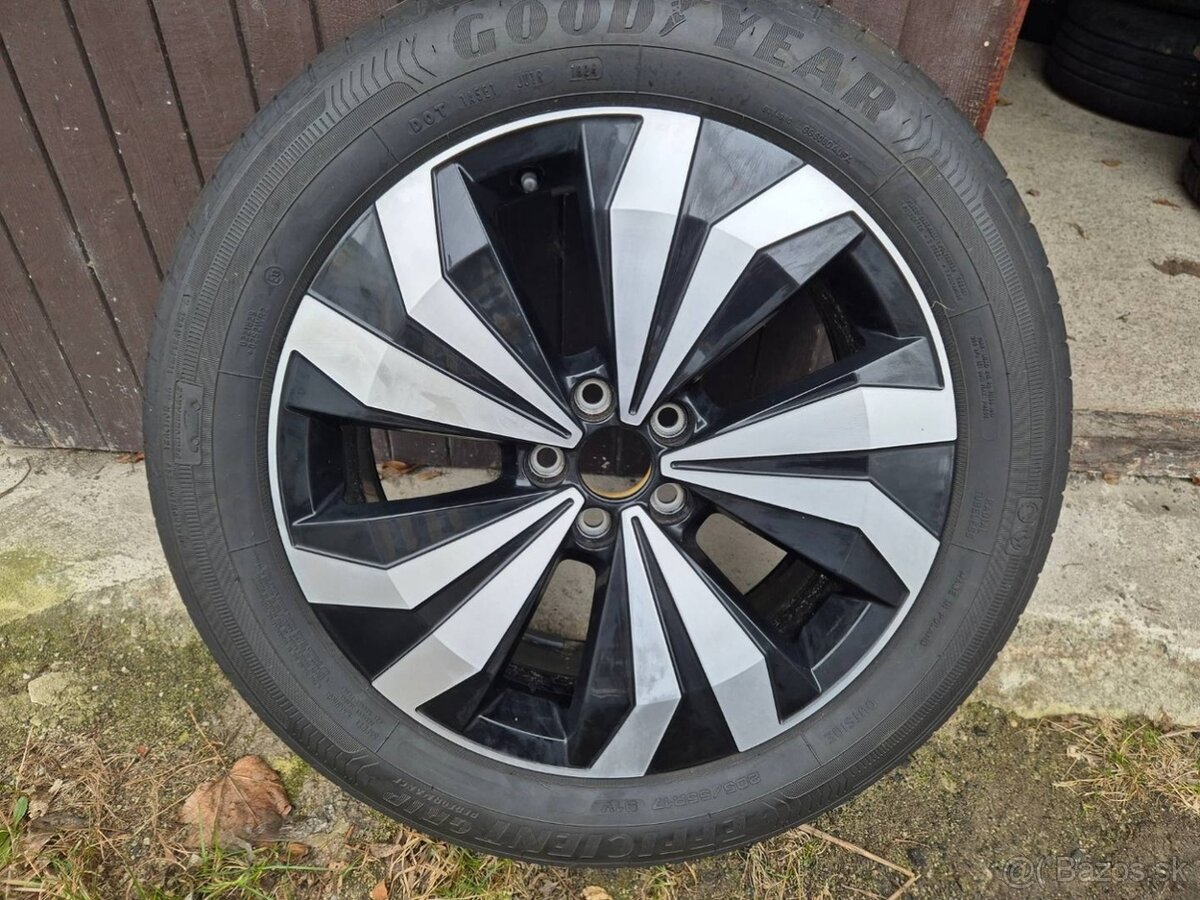 Letní alu disky Volkswagen Tcross Manila R17 5x100