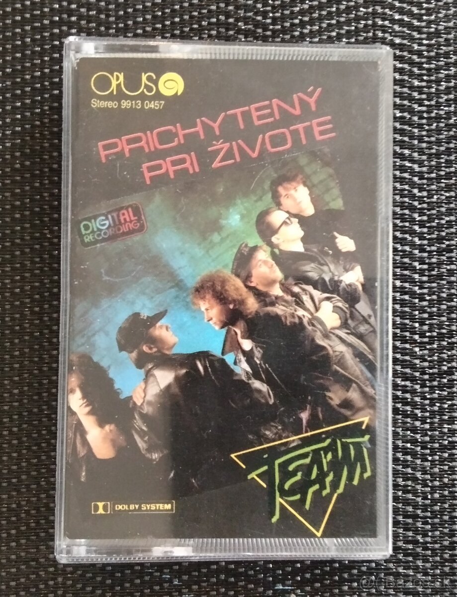 Mc Team – Prichytený Pri Živote