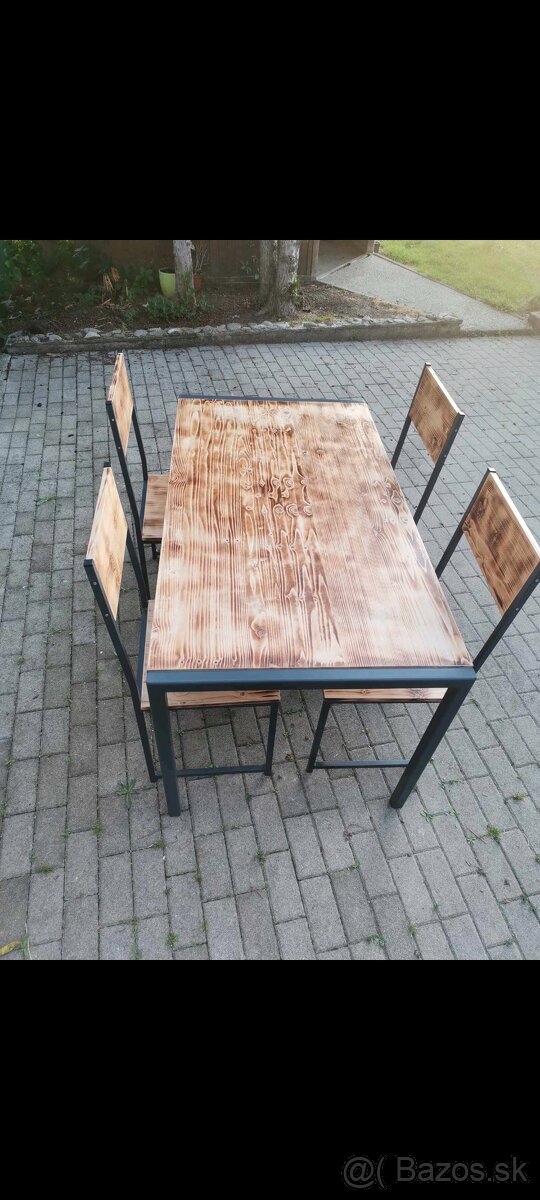 Predám jedálenský stôl a stoličky