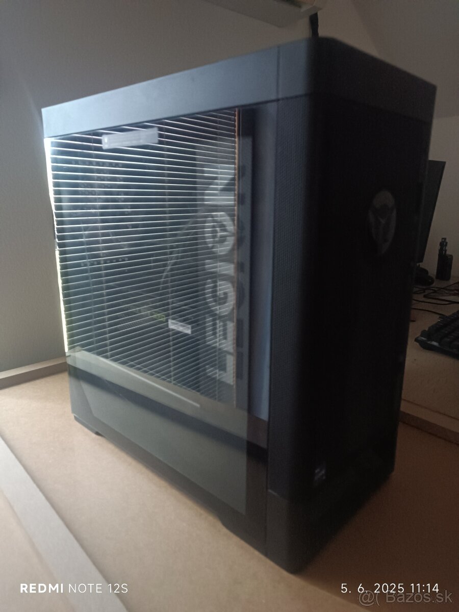 Lenovo Legion T5 26IAB7 + monitor Samsung 60hz+príslušenstvo