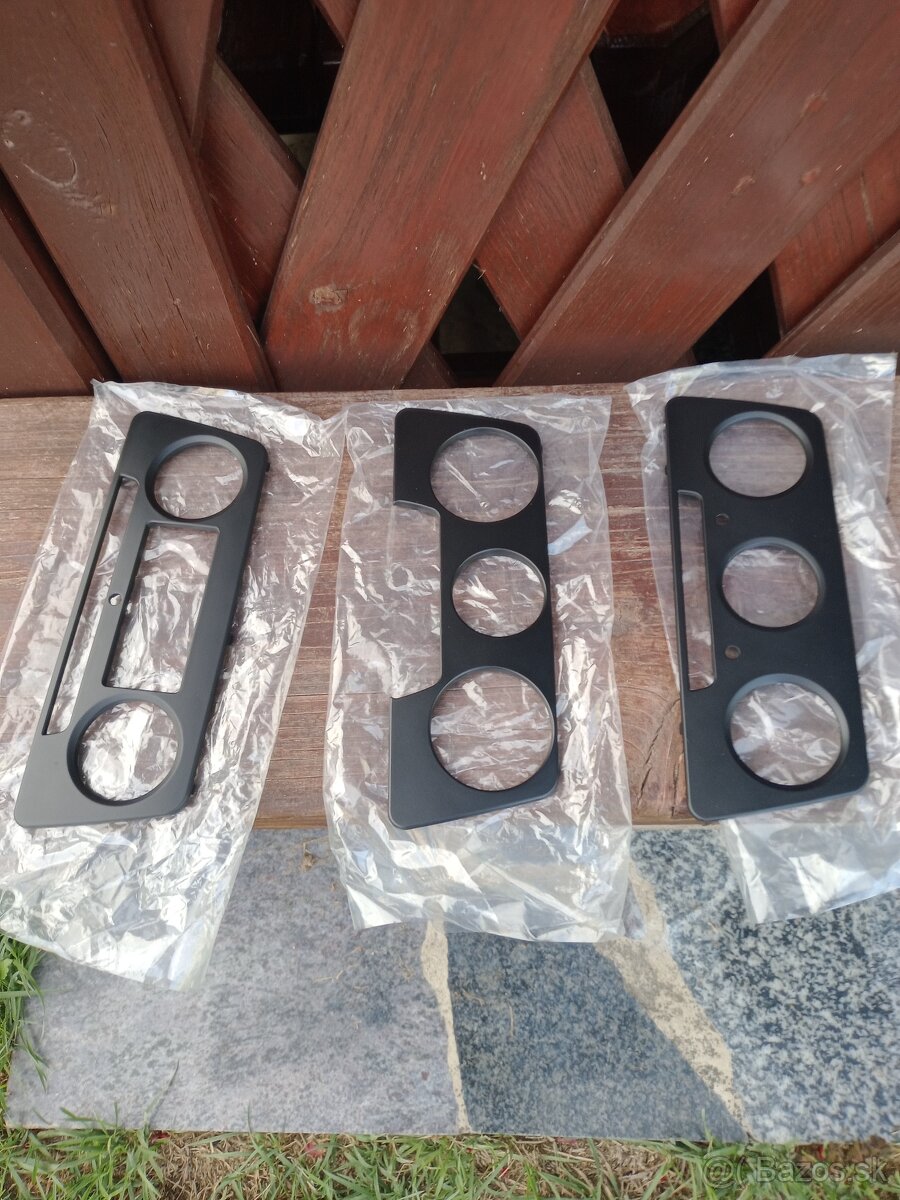 Skoda octavia 2 stredovy panel kryt pre autriadia ondroid