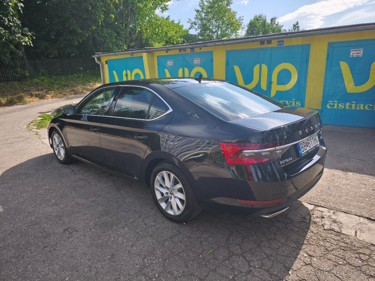 Škoda Superb 2.0 TSI Live Plus 4x4 DSG