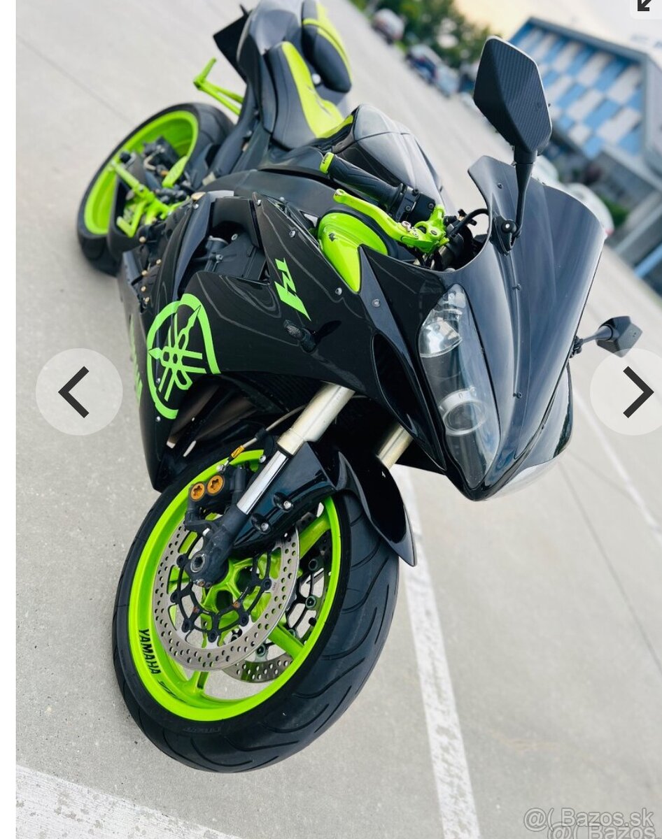 Yamaha R1