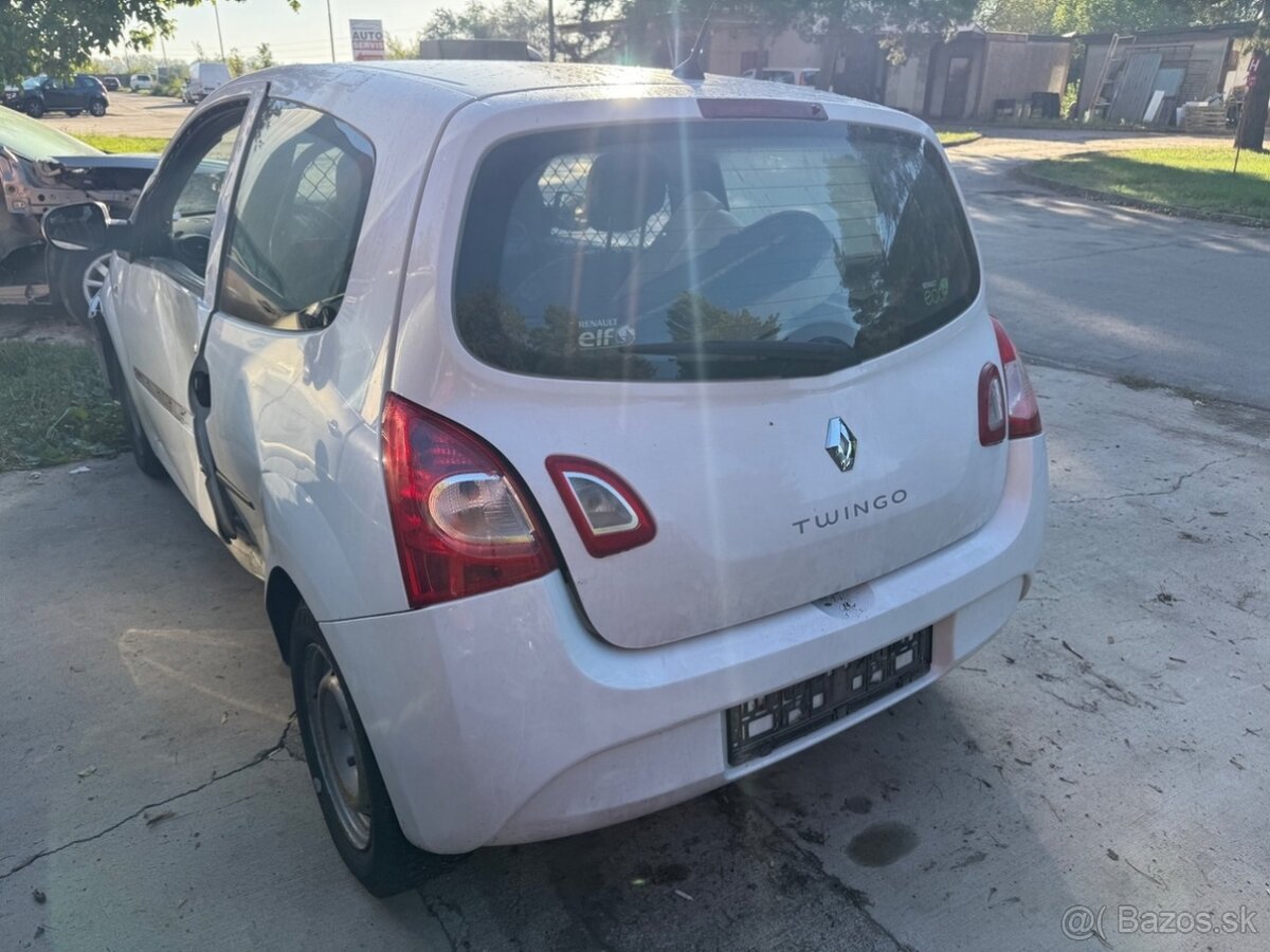 Rozpredam na diely Renault Twingo II 2012 1.5 DCI k9k820