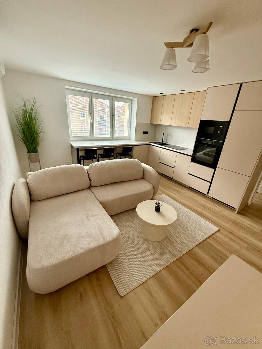 Štýlový 3-izbový byt s klimatizáciou a šatníkom