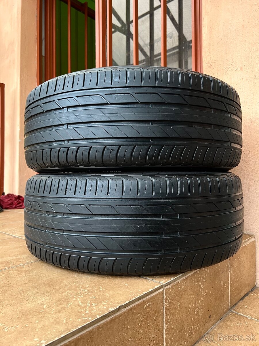 215/50 R18 letné pneumatiky - 2 kusy