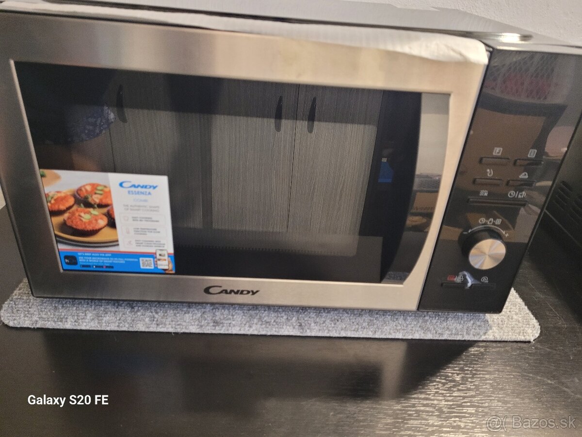 Mikrovlnná rúra CANDY s grilom