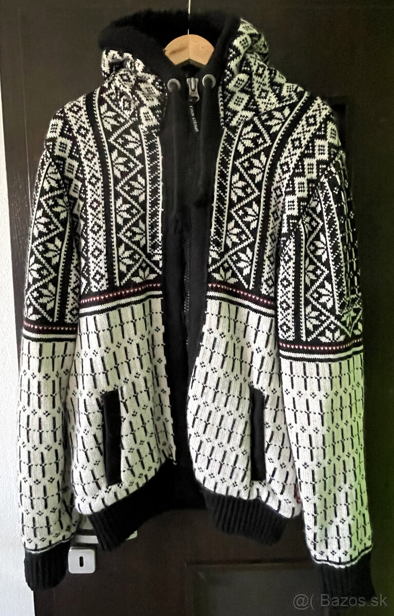 Thor Steinar zateplená mikina