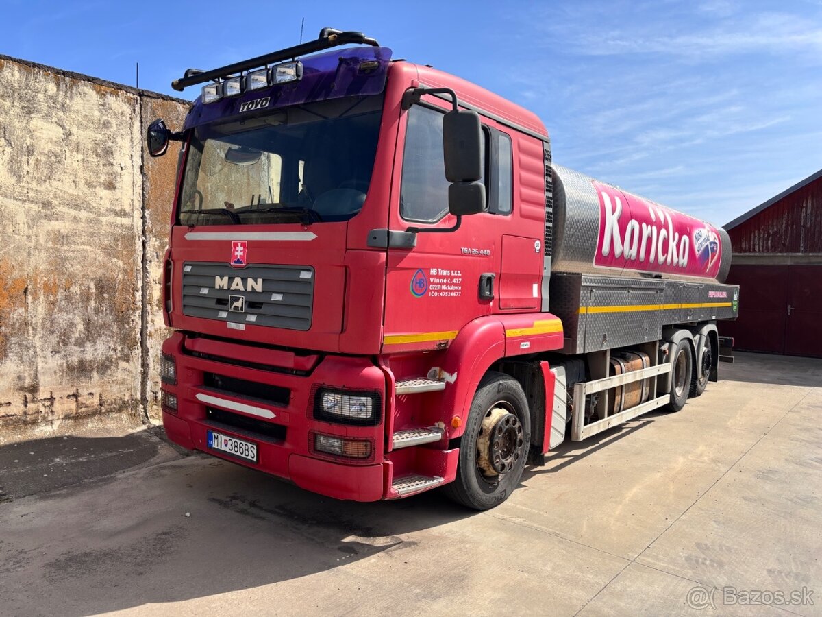 MAN TGA 26.440 6X2