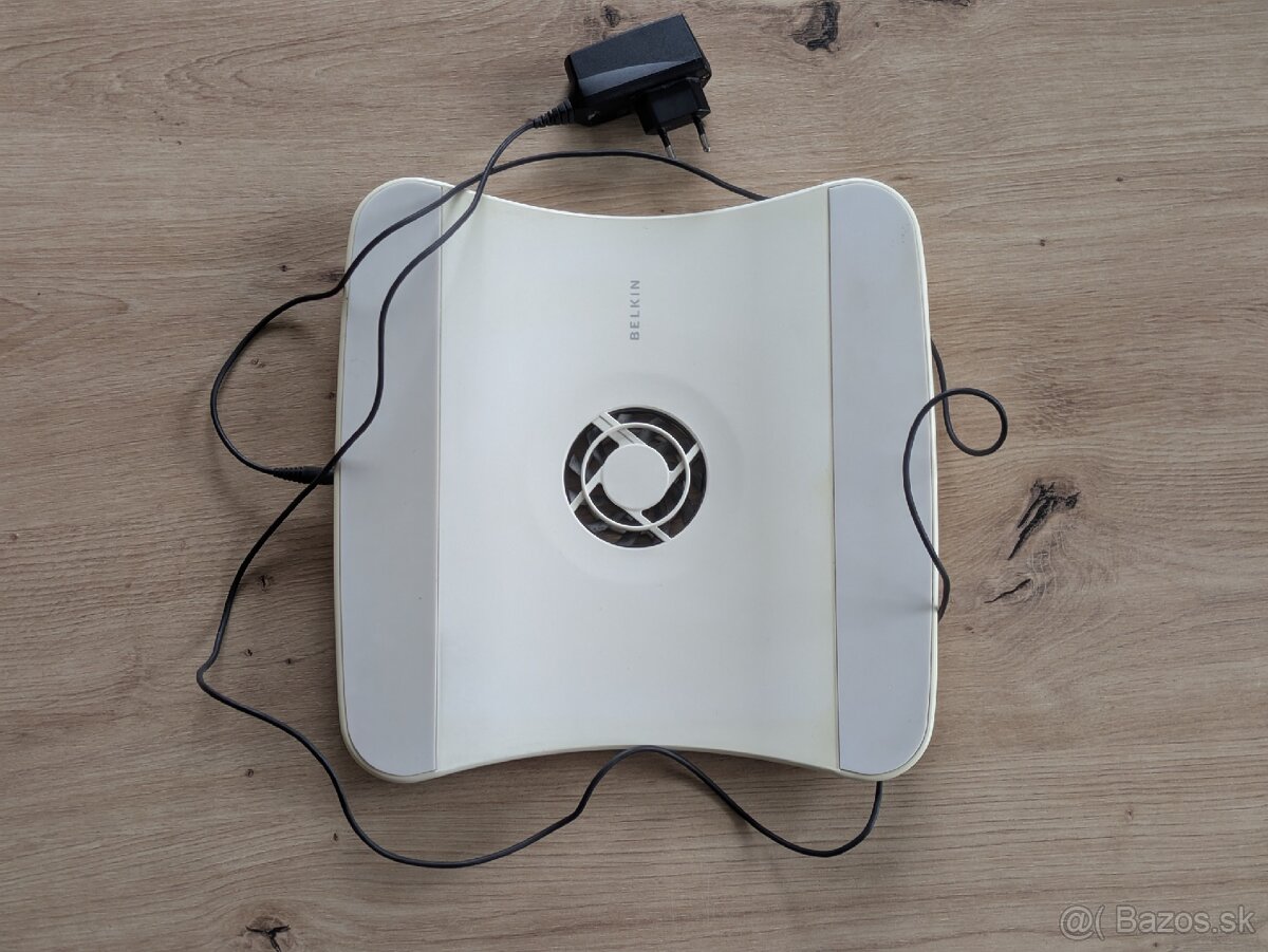 Externý chladič notebookov Belkin F5L00