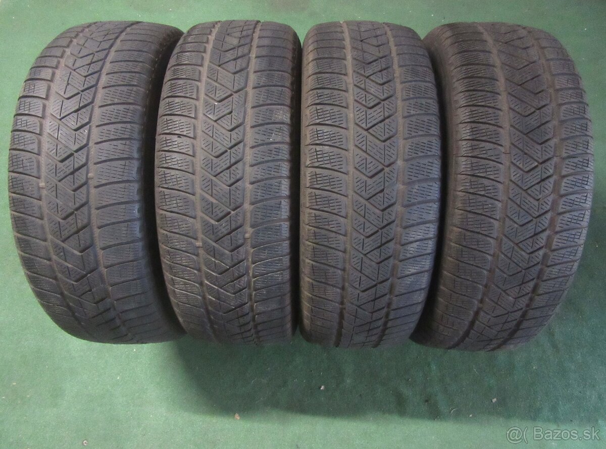 Zimné pneumatiky 235/65R17 Pirelli