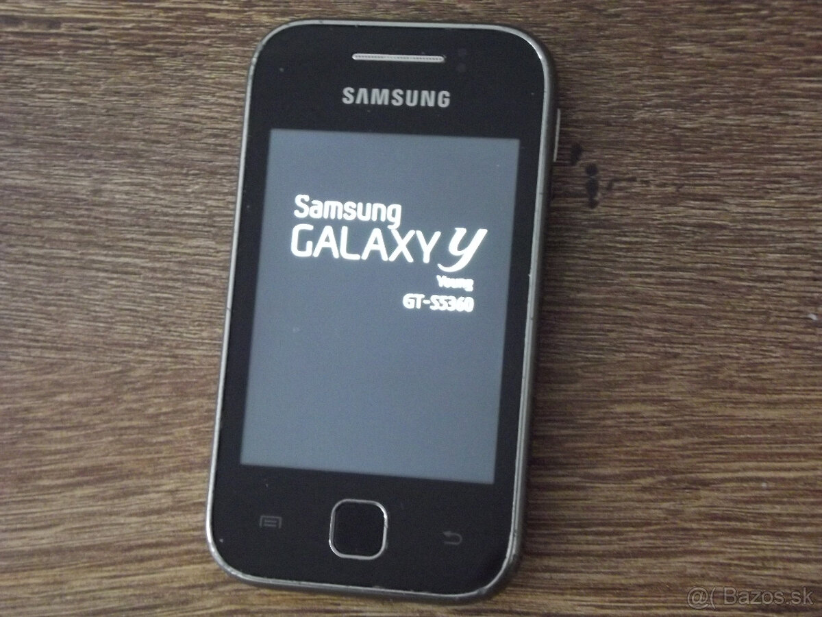 Samsung Galaxy Young GT-S5360 (čítaj popis)
