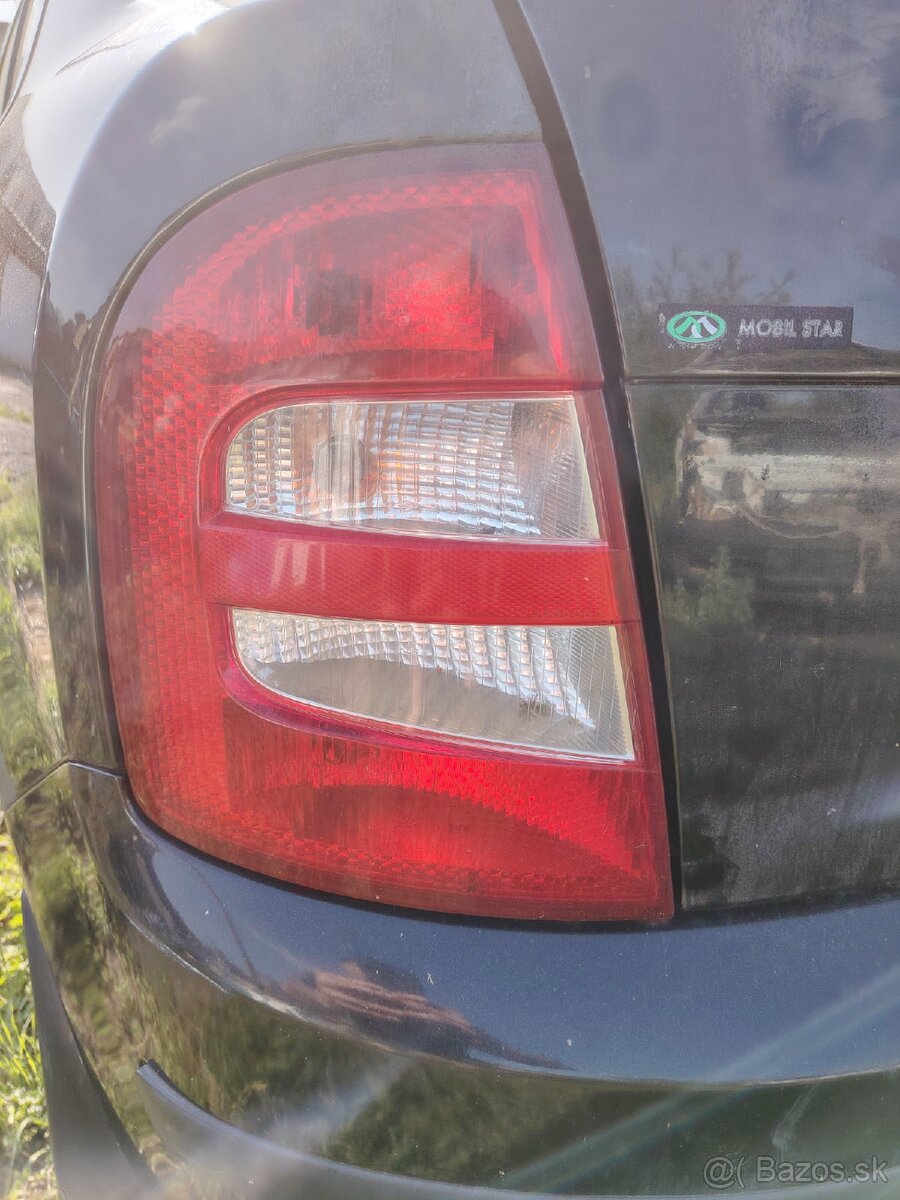 Zadne svetlá Fabia 1