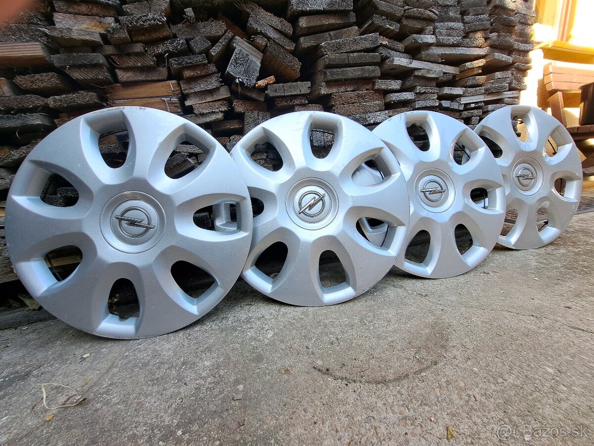 Originál puklice Opel Corsa D -Astra ... R15