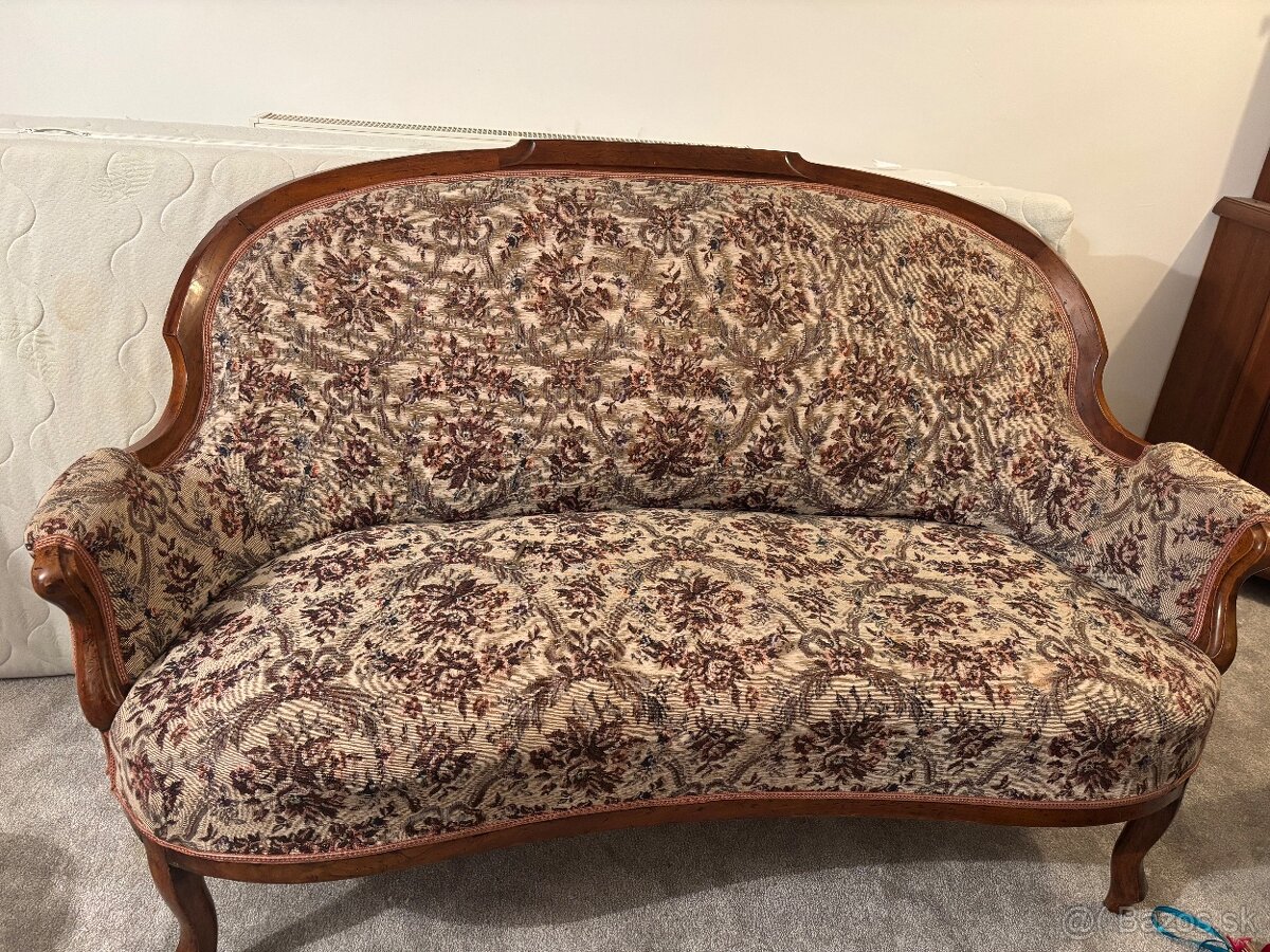 Sedačka/sofa