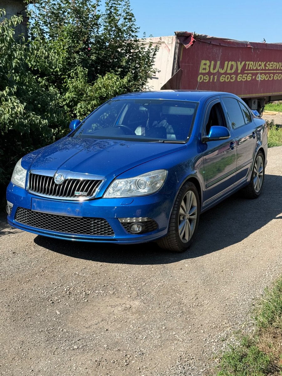 Rozpredam Škoda Octavia 2 RS 2.0 TDi DSG sedan .