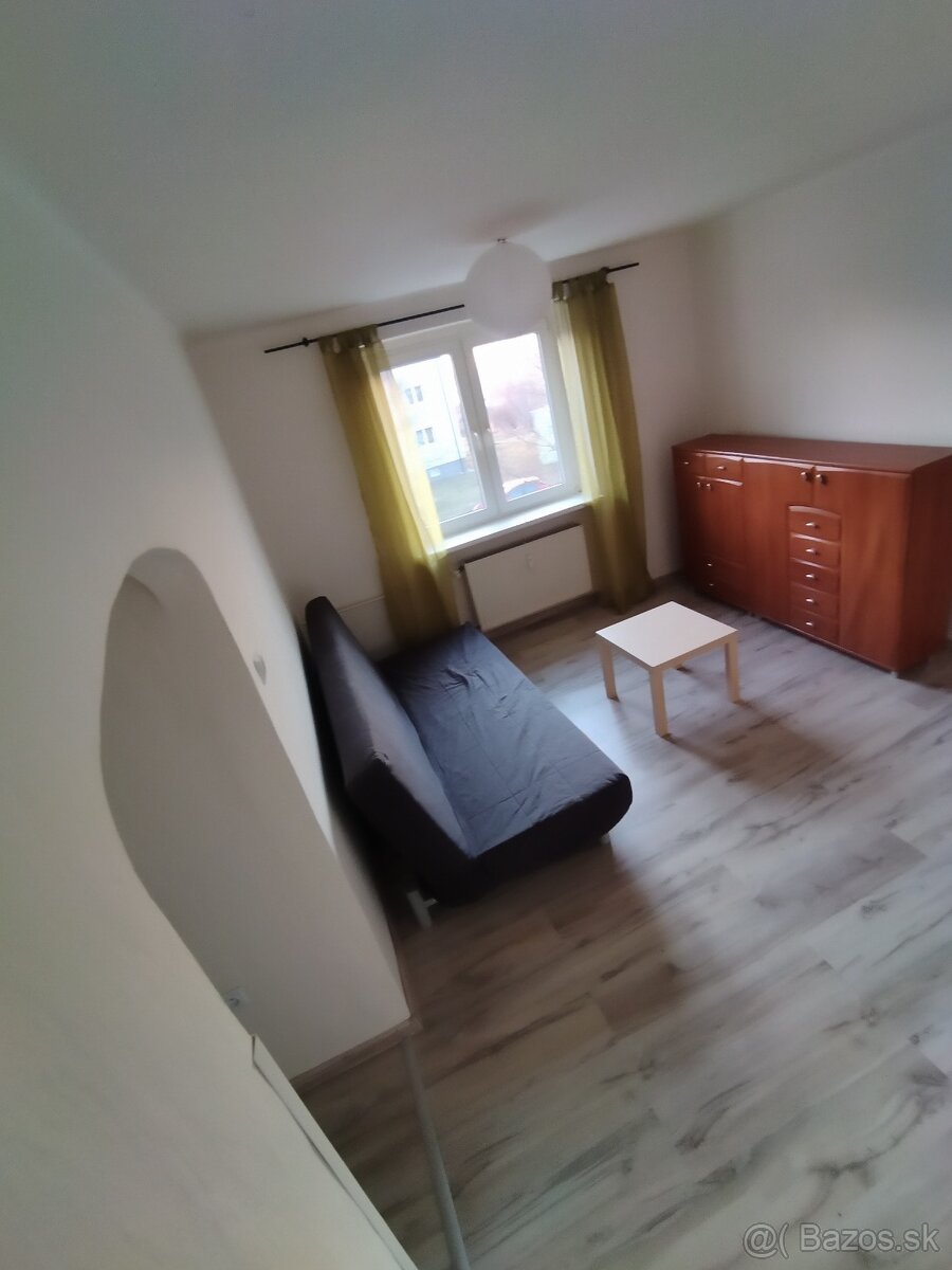 Dám do prenájmu 1.izb.but v Dca