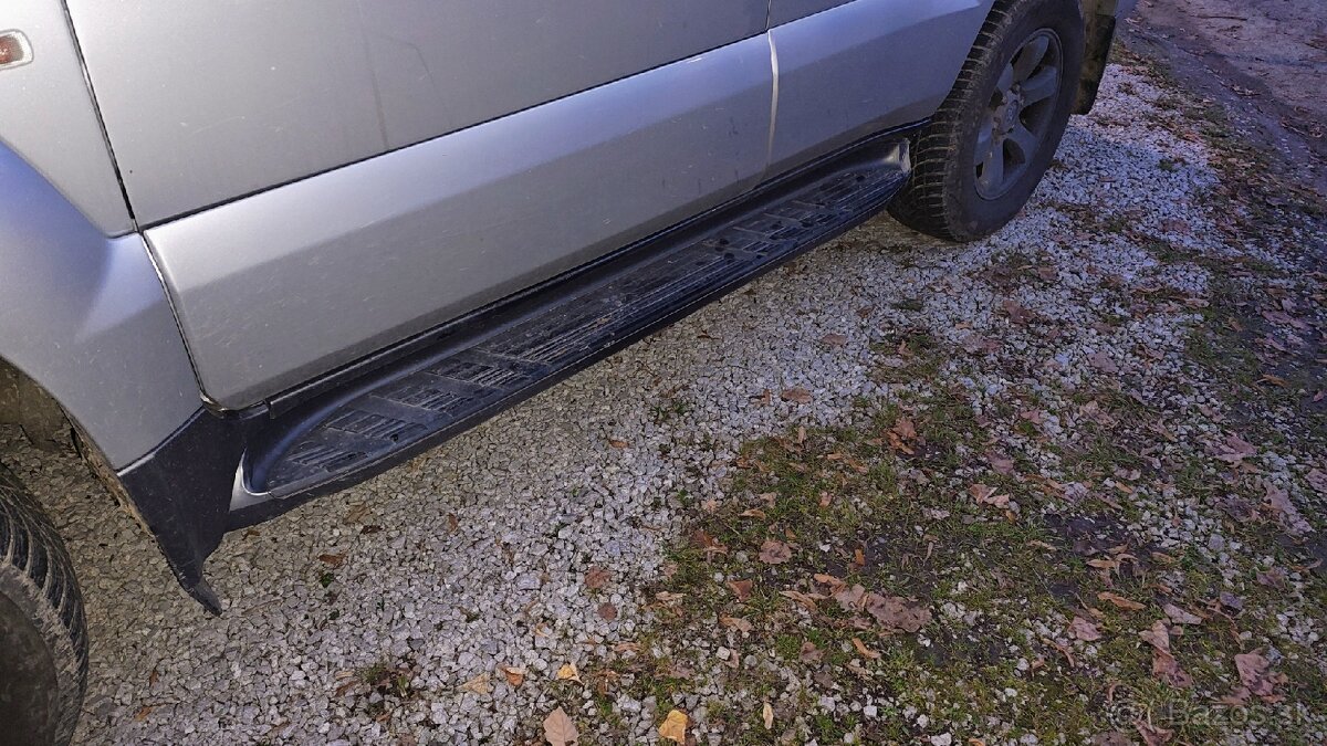 Nášľapy Toyota land cruiser 120