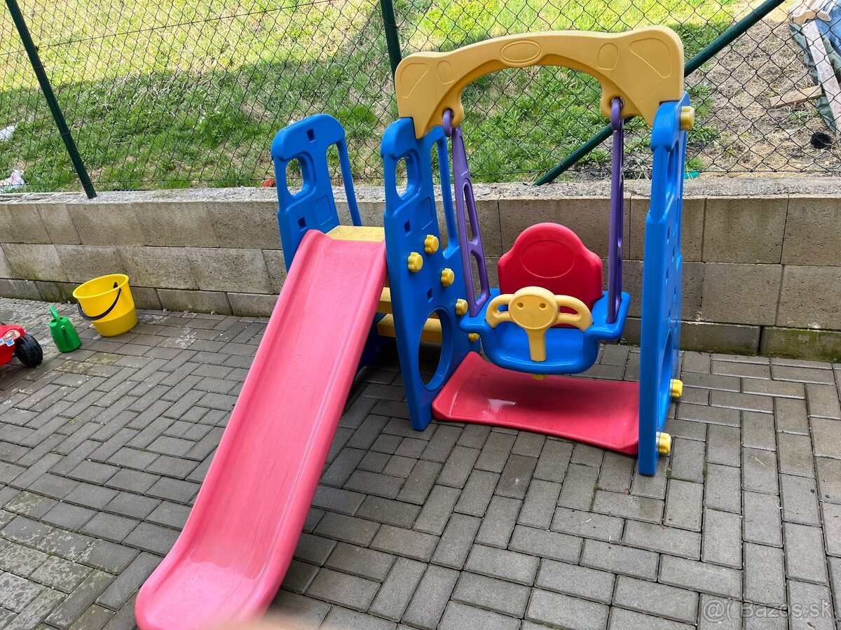 Šmykačka s hupačkou