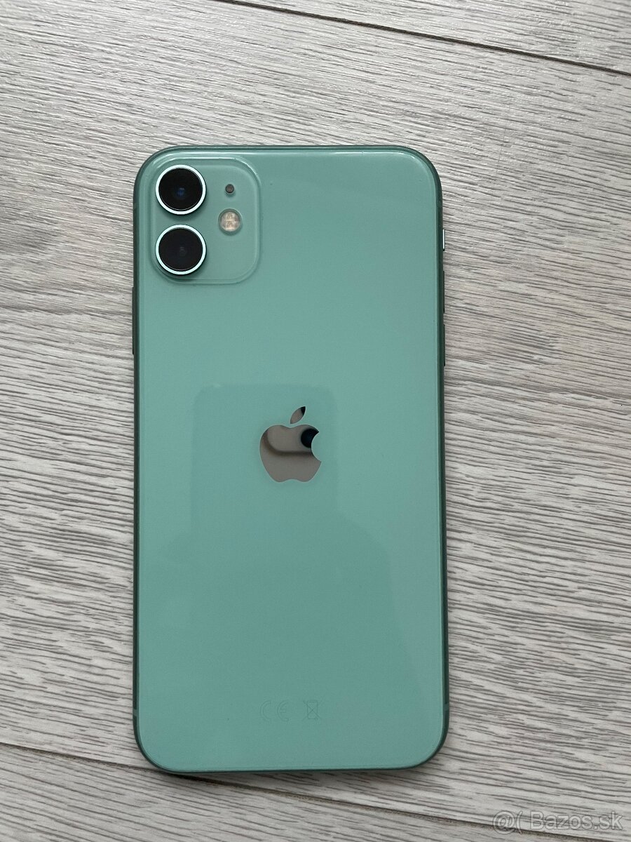 Apple iPhone 64GB zelený