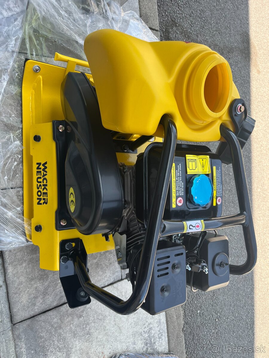 Vibračná doska Briggs a stratton
