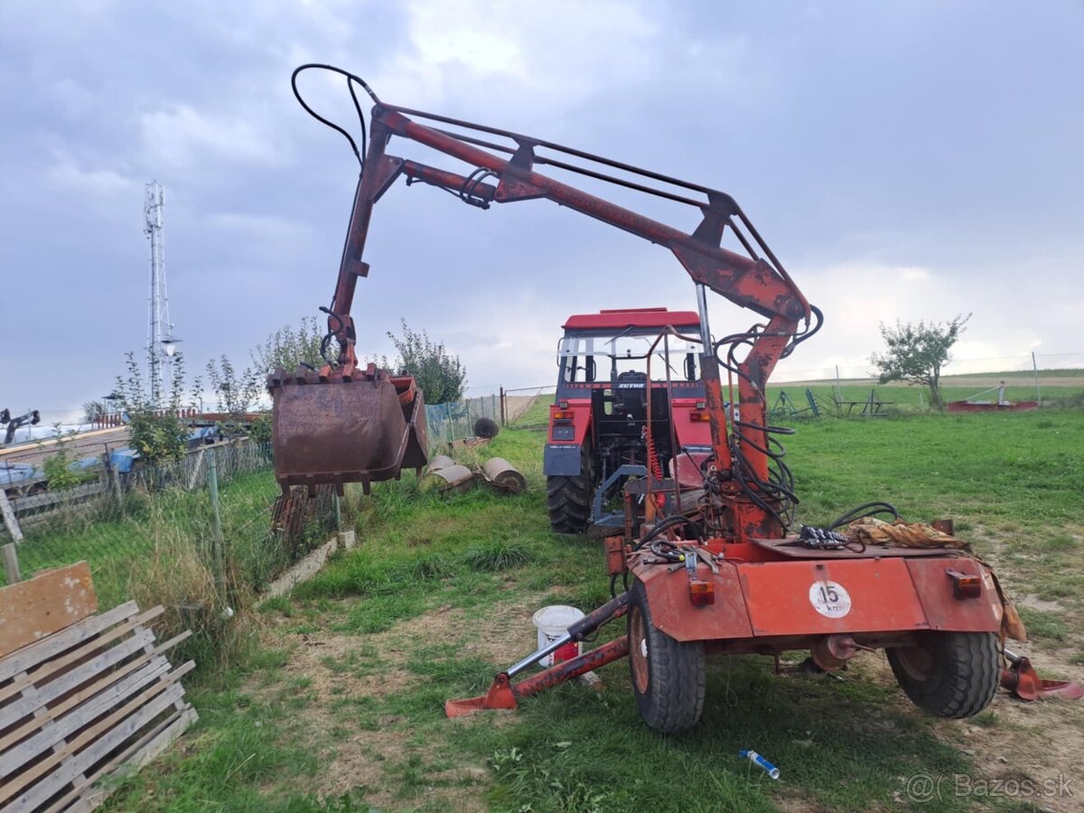 Nakladač UNHZ 500