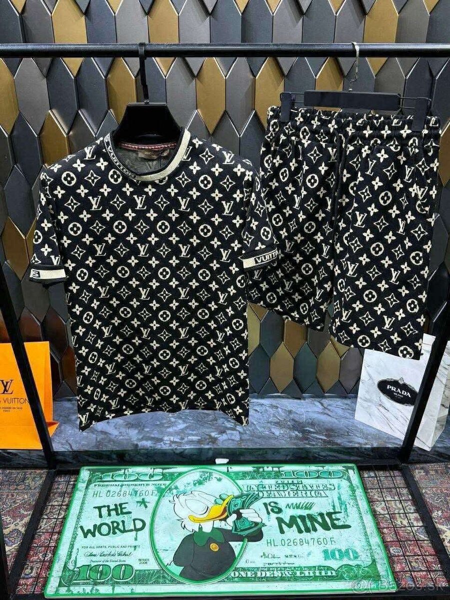 Louis Vuitton Set