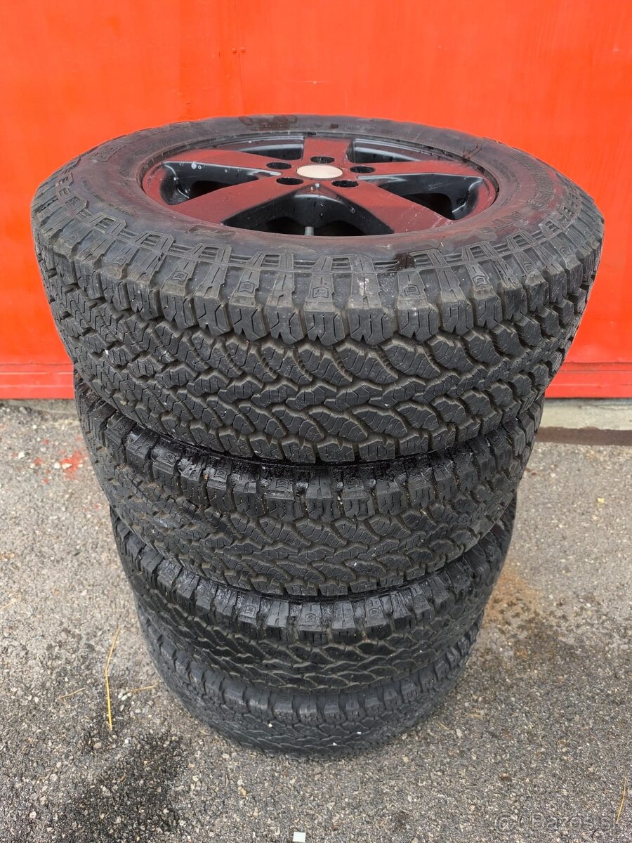 Pneumatiky+disky 215/70r16