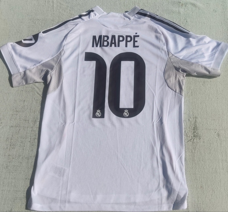 Real Madrid Domáci dres 25/26 - Mbappé 10 - L - Hráčska verz