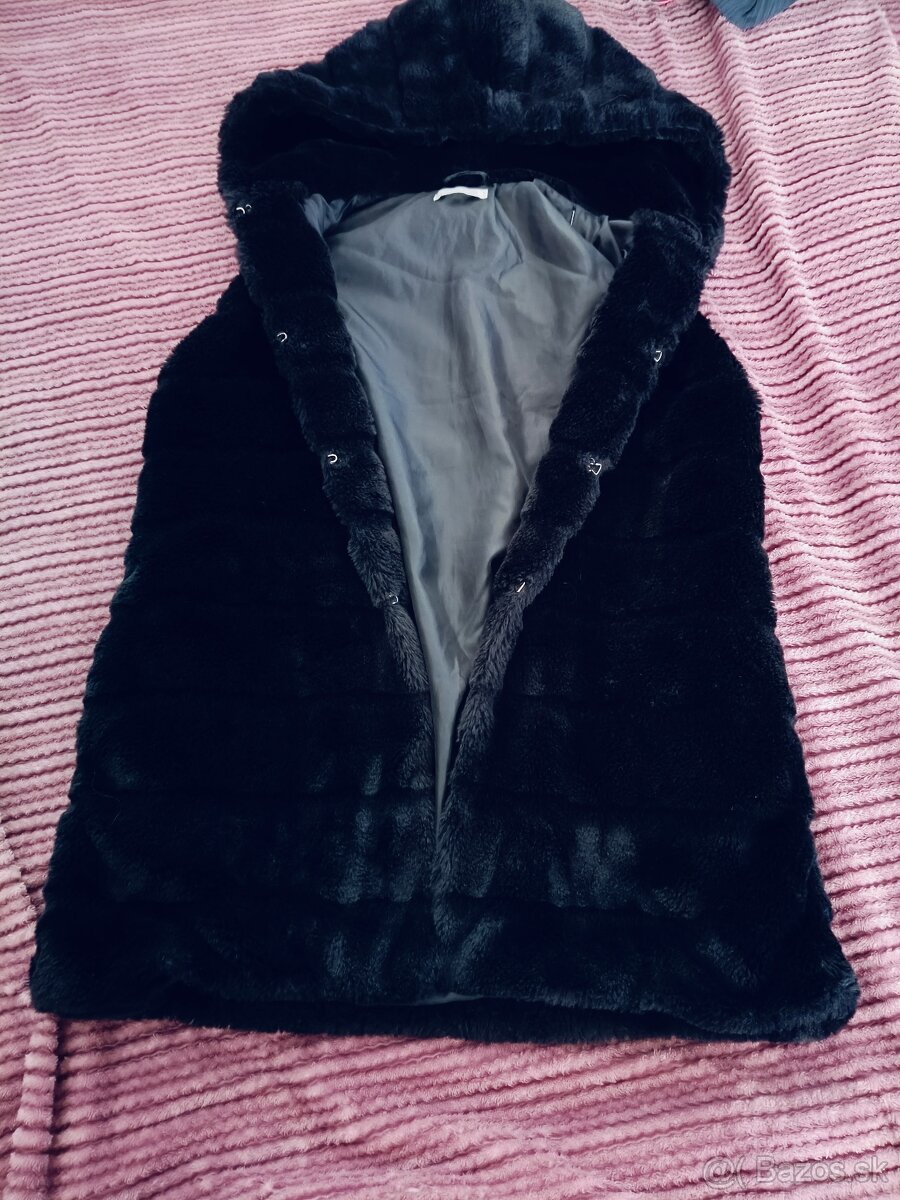 Kožušinkova vesta veľkosť 34