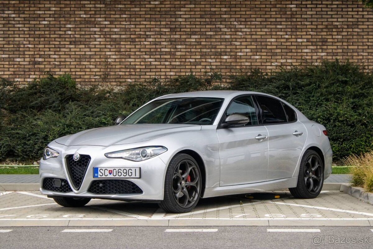 Alfa Romeo Giulia 2.0 GME AT