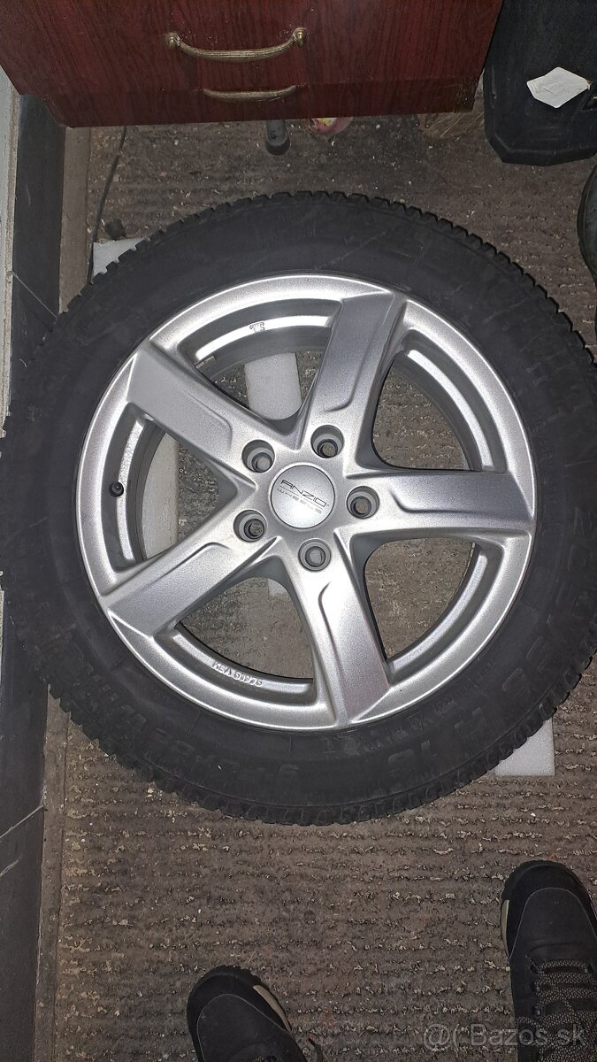 Sada disky+pneu 16' ba Kiu, Hyundai a pod.