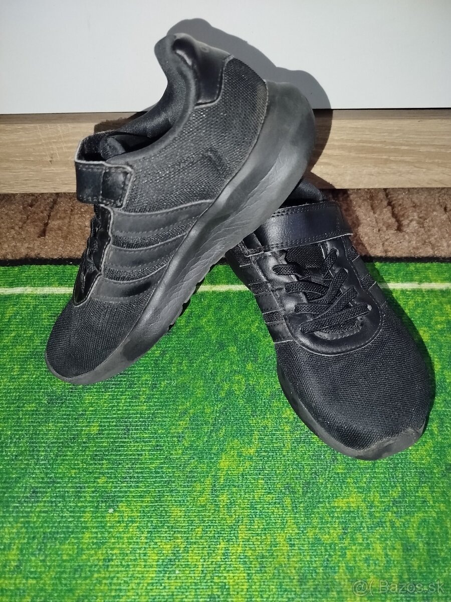 Adidas tenisky - veľkosť 31