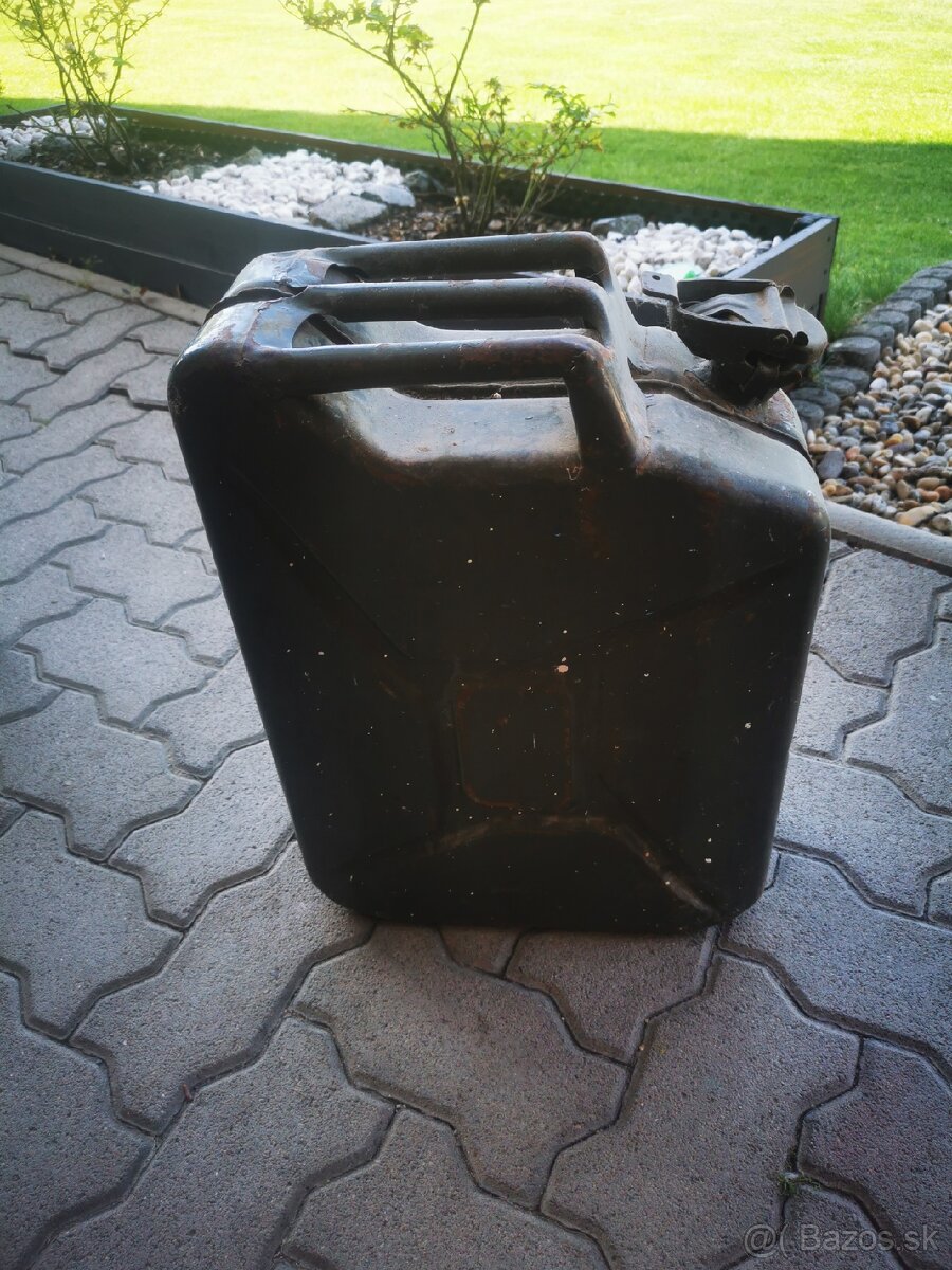 Vojenský kanister,bandaska