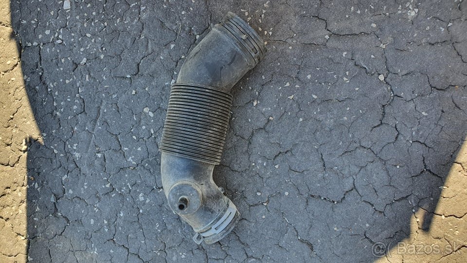 Nasávacia hadica VW AG 5J0 129 684