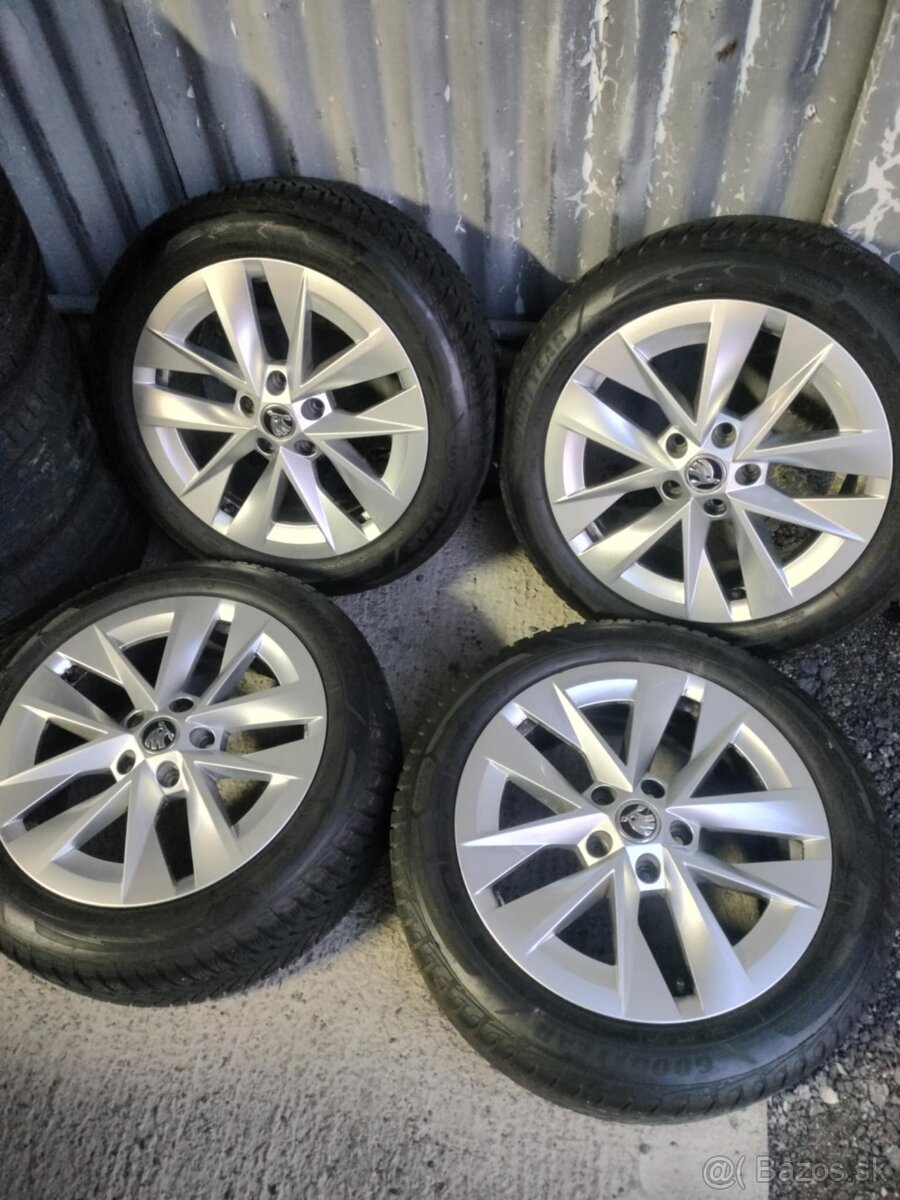 4ks alu disky orig. Škoda 5x112 R17 pneu 205/55 R17 7mm